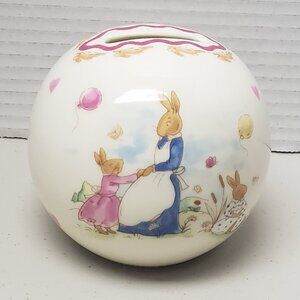 Bunnykins Sweet Hearts Bank Royal Doulton 2004